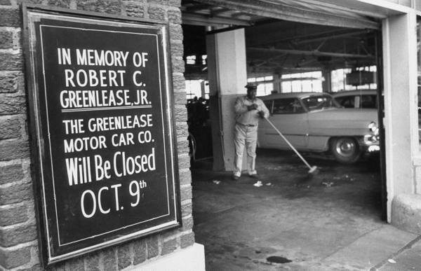Memorial Notice: Greenlease Cadillac Closed    GreenleaseFamily.com